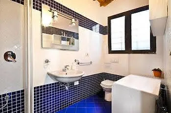 Max בית הארחה