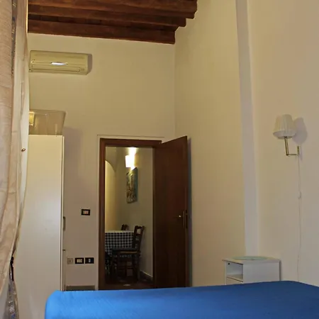 Guest house Max